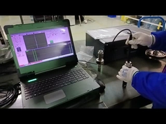 L'équipement portatif à courants de Foucault est utilisé pour inspecter les arbres d'engrenage.